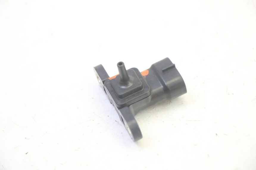 photo de SONDA DE PRESSÃO DE AR YAMAHA X-MAX XMAX 125 (2010 - 2013) - Detalhe da peça