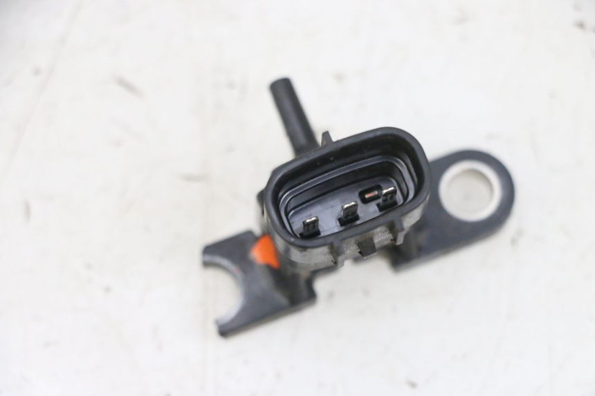 photo de SONDA DE PRESSÃO DE AR YAMAHA XMAX X-MAX 125 (2006 - 2009) - Zoom do estado de desgaste