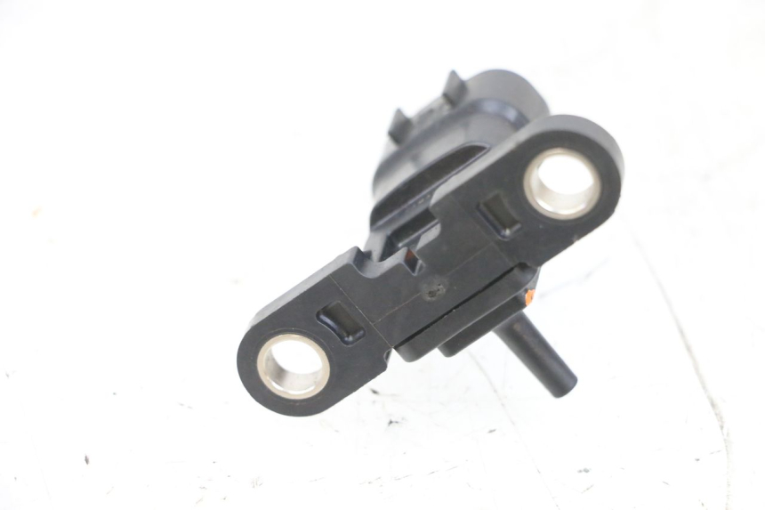 photo de SONDA DE PRESSÃO DE AR YAMAHA XMAX X-MAX 125 (2006 - 2009) - Detalhe da peça