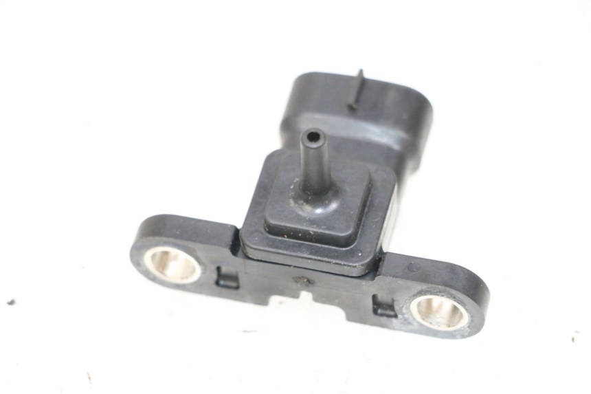 photo de SONDA DE PRESSÃO DE AR YAMAHA X-MAX XMAX 125 (2010 - 2013) - Outro ângulo de visão