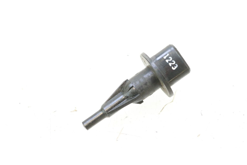 photo de SONDA DE PRESSÃO DE AR YAMAHA X-MAX XMAX 125 (2010 - 2013) - Vista principal