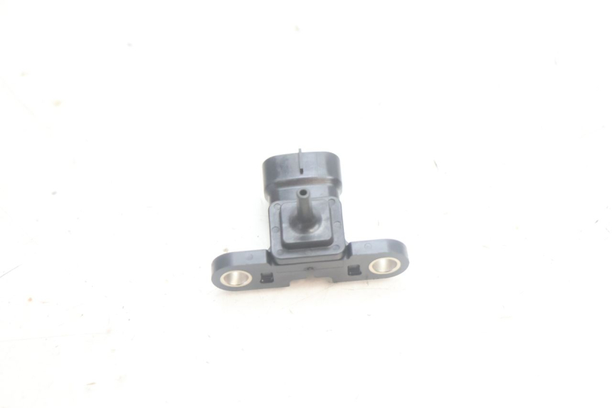 photo de SONDA DE PRESSÃO DE AR YAMAHA XMAX X-MAX 125 (2006 - 2009) - Detalhe da peça