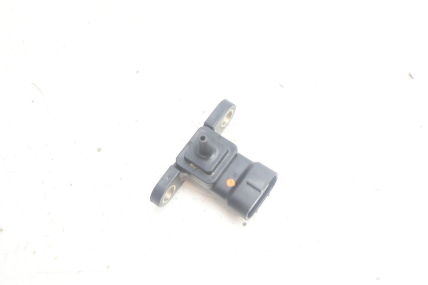 photo de SONDA DE PRESSÃO DE AR YAMAHA XMAX X-MAX 125 (2006 - 2009) - Detalhe da peça