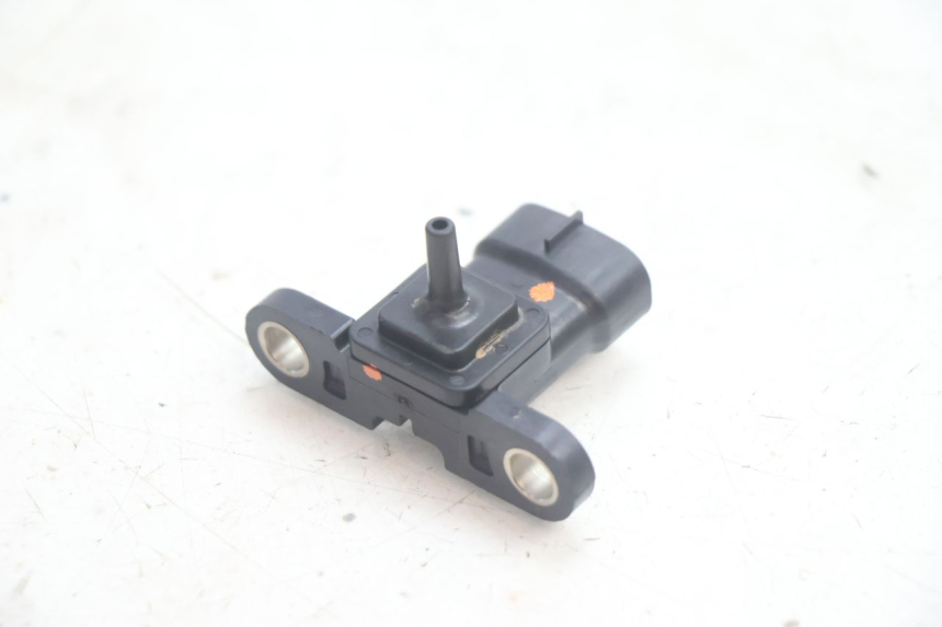 photo de SONDA DE PRESSÃO DE AR YAMAHA XMAX X-MAX 125 (2006 - 2009) - Ampliação técnica