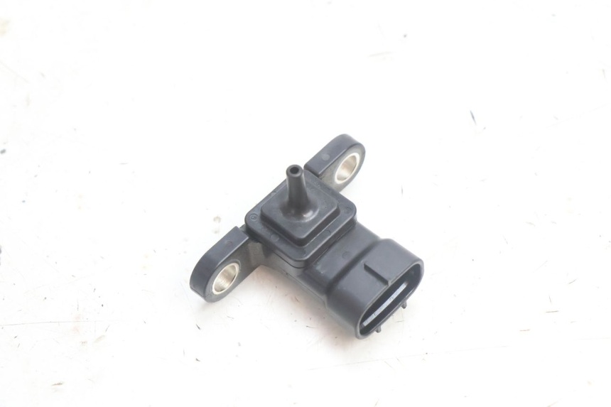 photo de SONDA DE PRESSÃO DE AR YAMAHA X-MAX XMAX 125 (2010 - 2013) - Detalhe da peça