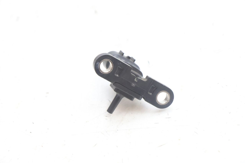 photo de SONDA DE PRESSÃO DE AR YAMAHA X-MAX XMAX 125 (2010 - 2013) - Ampliação técnica