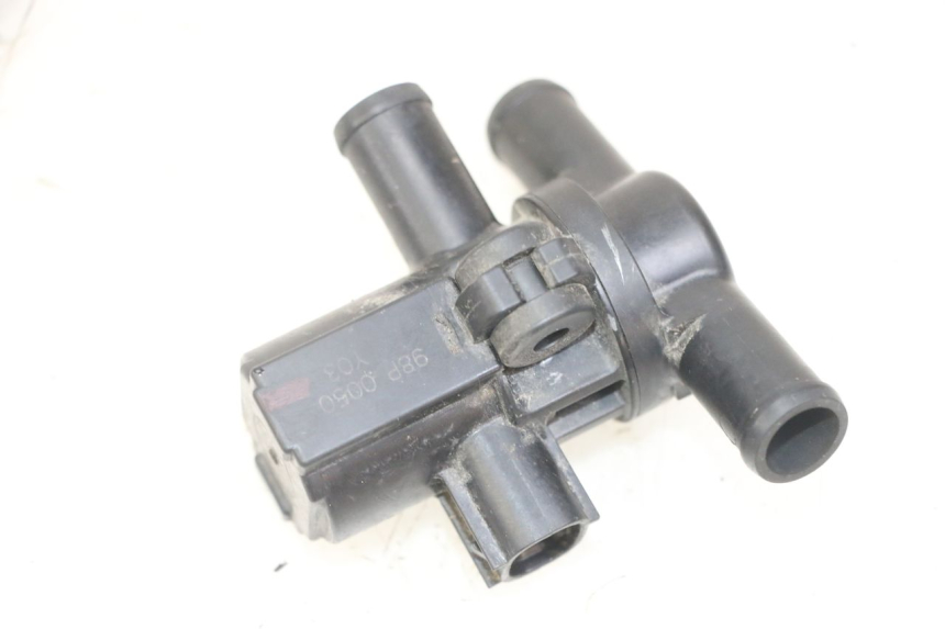photo de SONDA DE PRESSÃO DE AR YAMAHA XJ6 ABS 600 (2008 - 2016) - Detalhe da peça