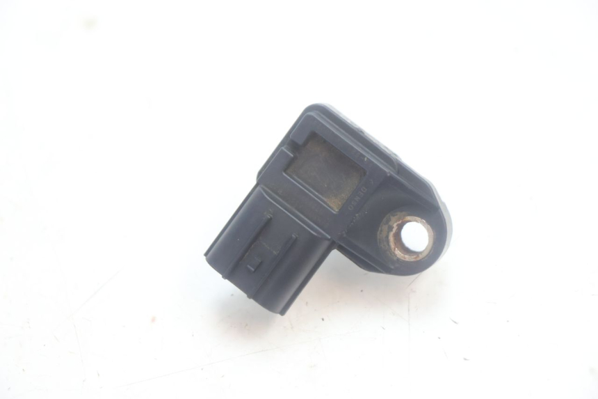photo de SENSOR DE PRESSÃO DE AR HONDA XLV VARADERO 125 (2007 - 2012) - Outro ângulo de visão