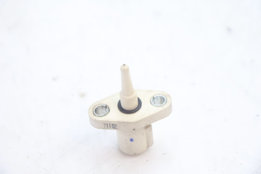 photo de SENSOR DE PRESSÃO DE AR HONDA XLV VARADERO 125 (2007 - 2012) - Zoom do estado de desgaste