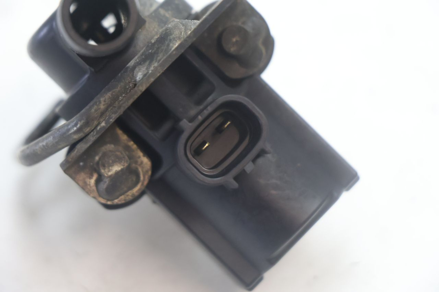 photo de SENSOR DE PRESSÃO DE AR HONDA XLV VARADERO 125 (2007 - 2012) - Outro ângulo de visão