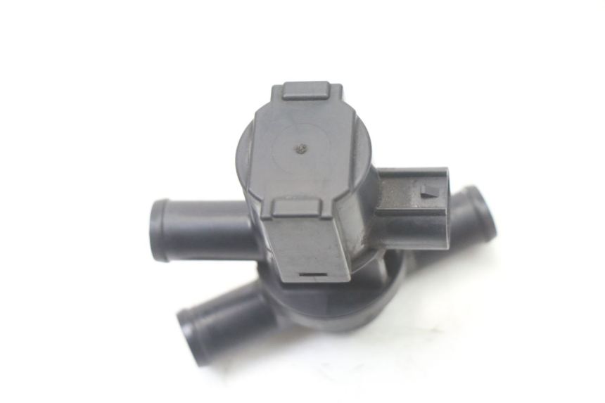 photo de SONDA DE PRESSÃO DE AR YAMAHA XJ6 600 (2008 - 2016) - Ampliação técnica