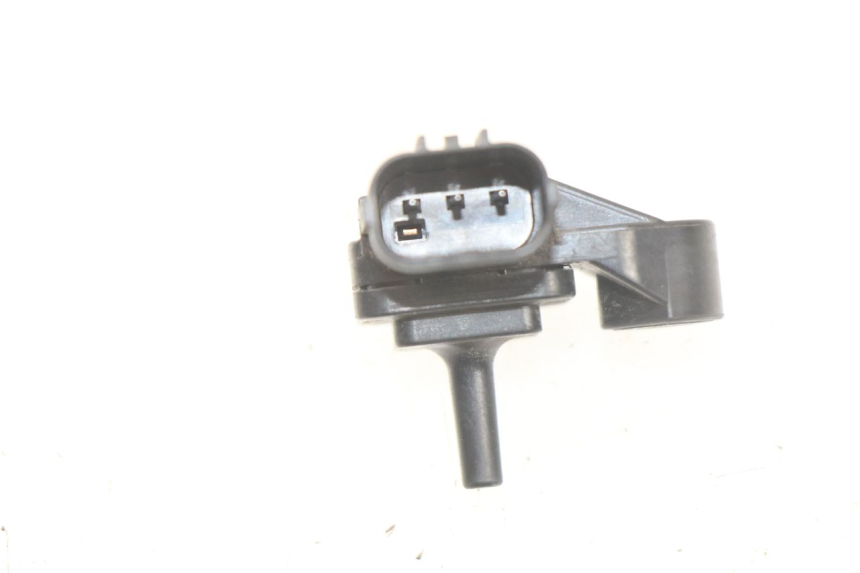 photo de SONDA DE PRESSÃO DE AR YAMAHA YP T-MAX TMAX 530 (2017 - 2020) - Zoom do estado de desgaste