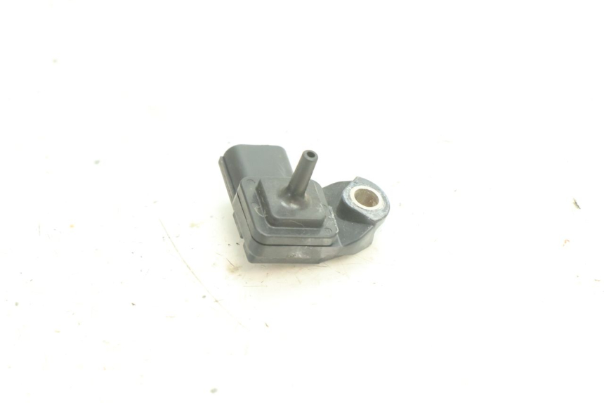 photo de SENSOR DE PRESSÃO DE AR YAMAHA YZF R6 600 (2008 - 2009) - Detalhe da peça