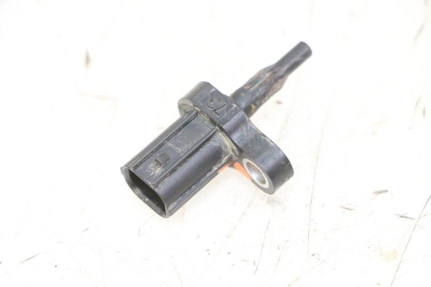 photo de SONDA DE PRESSÃO DE AR YAMAHA YZF YZ-F 450 (2014 - 2016) - Outro ângulo de visão