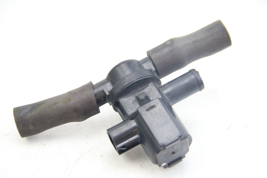photo de SONDA DE PRESSÃO DE AR KAWASAKI Z ABS 1000 (2014 - 2020) - Zoom do estado de desgaste