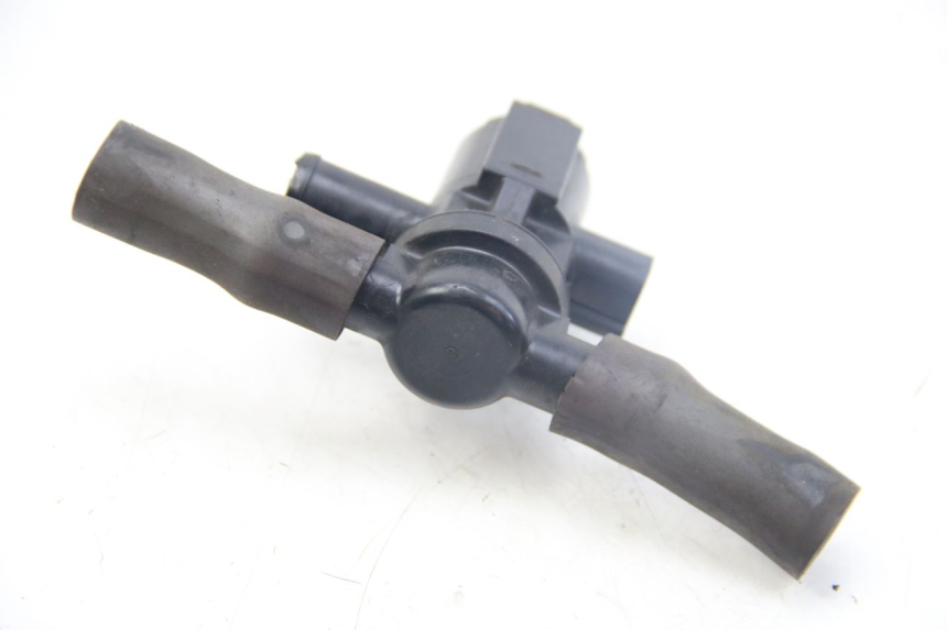 photo de SONDA DE PRESSÃO DE AR KAWASAKI Z ABS 1000 (2014 - 2020) - Outro ângulo de visão