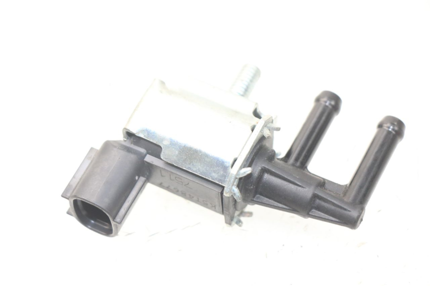 photo de SONDA DE PRESSÃO DE AR KAWASAKI Z Z900 900 (2017 - 2019) - Zoom do estado de desgaste