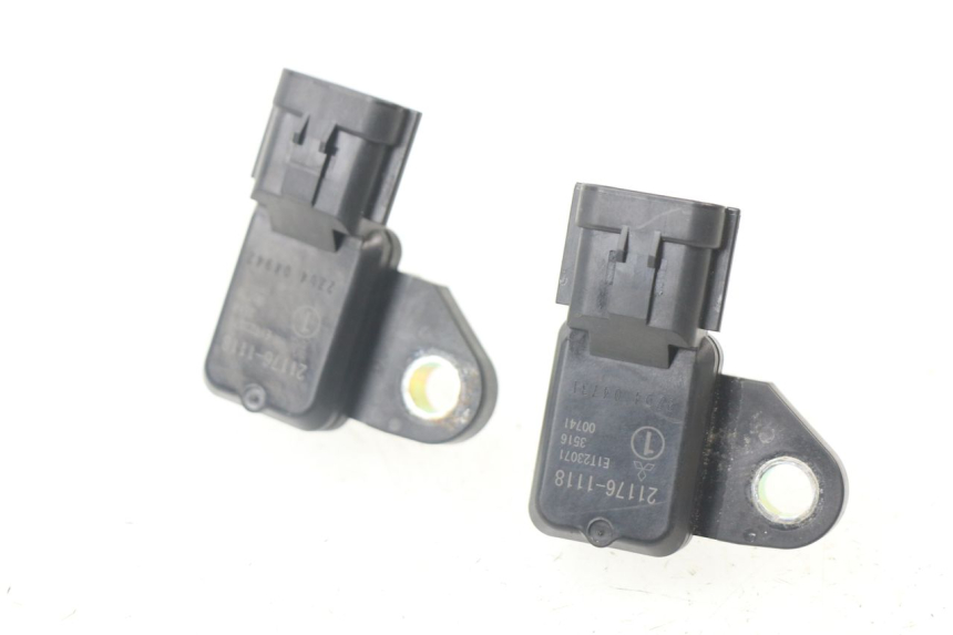 photo de SONDA DE PRESSÃO DE AR KAWASAKI ZX-6R ZX6R 636 (2003 - 2004) - Detalhe da peça
