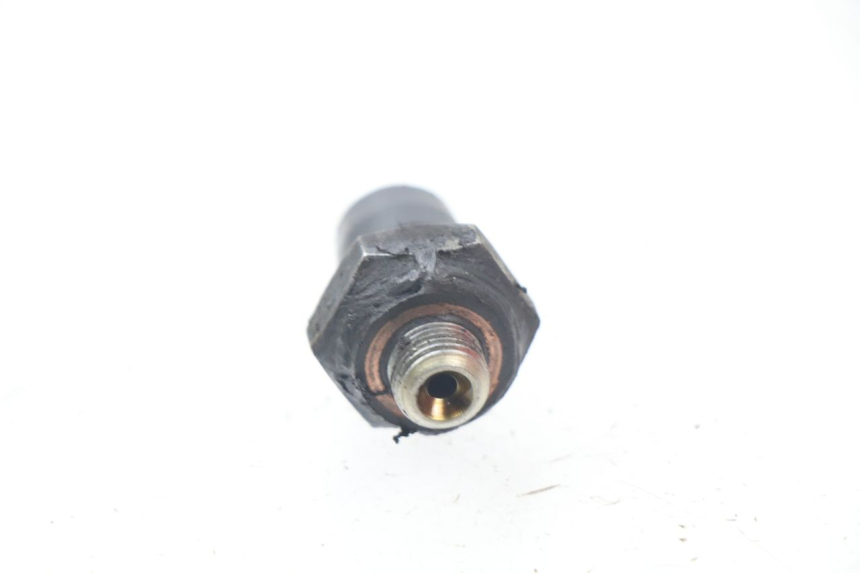 photo de SONDA DE PRESSÃO DE ÓLEO PIAGGIO BEVERLY 500 (2003 - 2007) - Detalhe da peça