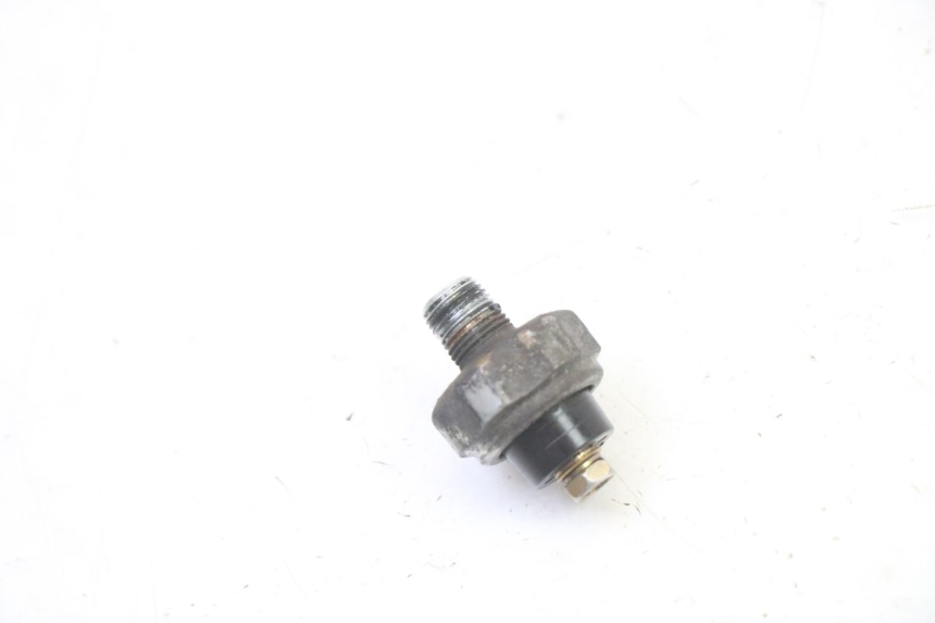 photo de SONDA DE PRESSÃO DE ÓLEO HONDA CBR RR FIREBLADE 900 (1992 - 1994) - Detalhe da peça