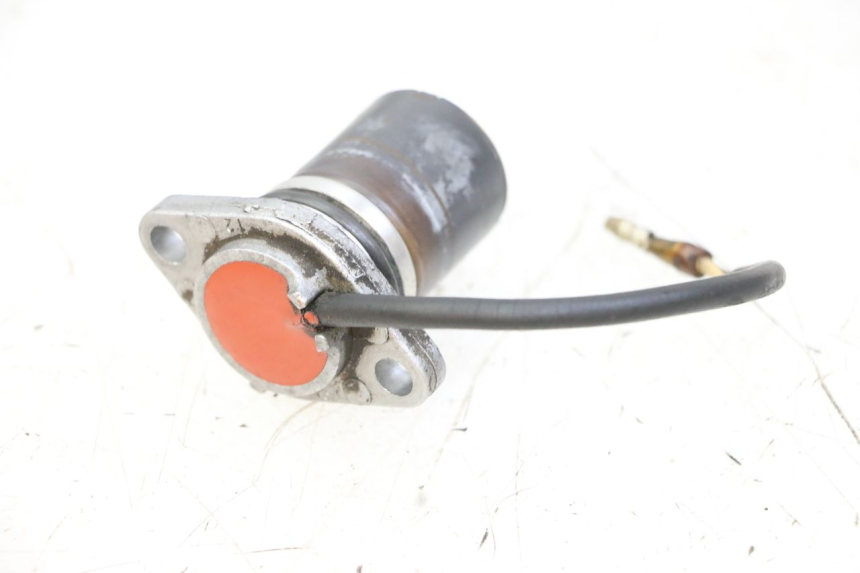 photo de SONDA DE PRESSÃO DE ÓLEO YAMAHA FJ 36Y 1100 (1984 - 1985) - Detalhe da peça