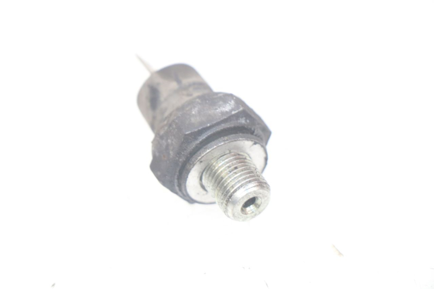 photo de SONDA DE PRESSÃO DE ÓLEO PIAGGIO FLY 125 (2005 - 2012) - Detalhe da peça
