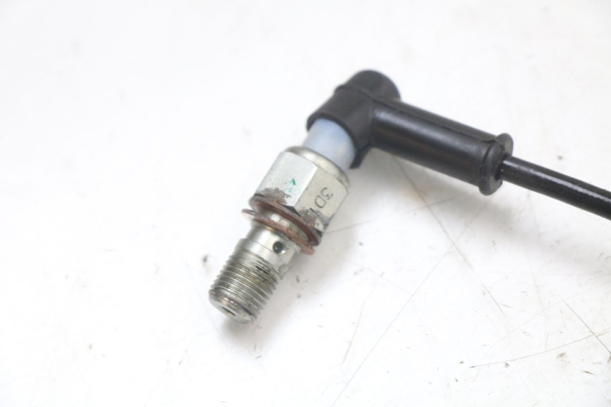 photo de SONDA DE PRESSÃO DE ÓLEO DO FREIO HUSQVARNA SVARTPILEN 401 (2018 - 2023) - Detalhe da peça