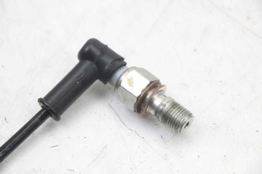 photo de SONDA DE PRESSÃO DE ÓLEO DO FREIO HUSQVARNA SVARTPILEN 401 (2018 - 2023) - Outro ângulo de visão