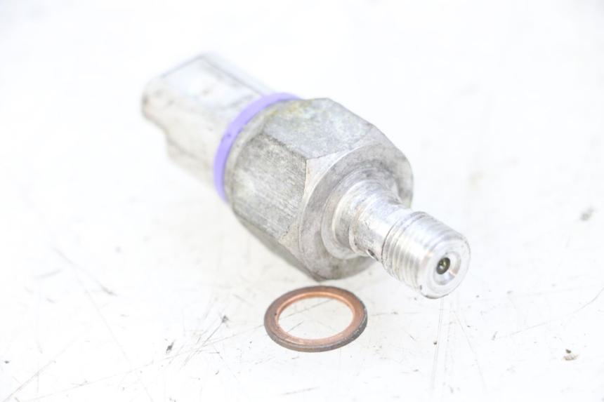photo de SONDA DE PRESSÃO DE ÓLEO DO FREIO PIAGGIO MP3 LT 300 (2010 - 2016) - Detalhe da peça