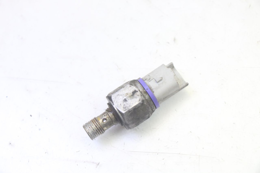 photo de SONDA DE PRESSÃO DE ÓLEO DO FREIO PIAGGIO MP3 LT 300 (2010 - 2016) - Vista principal