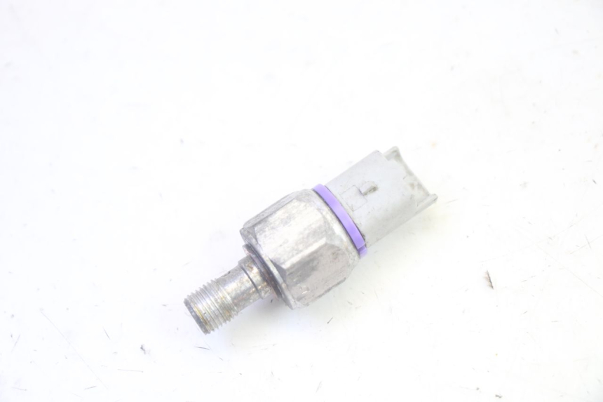 photo de SONDA DE PRESSÃO DE ÓLEO DO FREIO PIAGGIO MP3 LT 400 (2007 - 2012) - Vista principal
