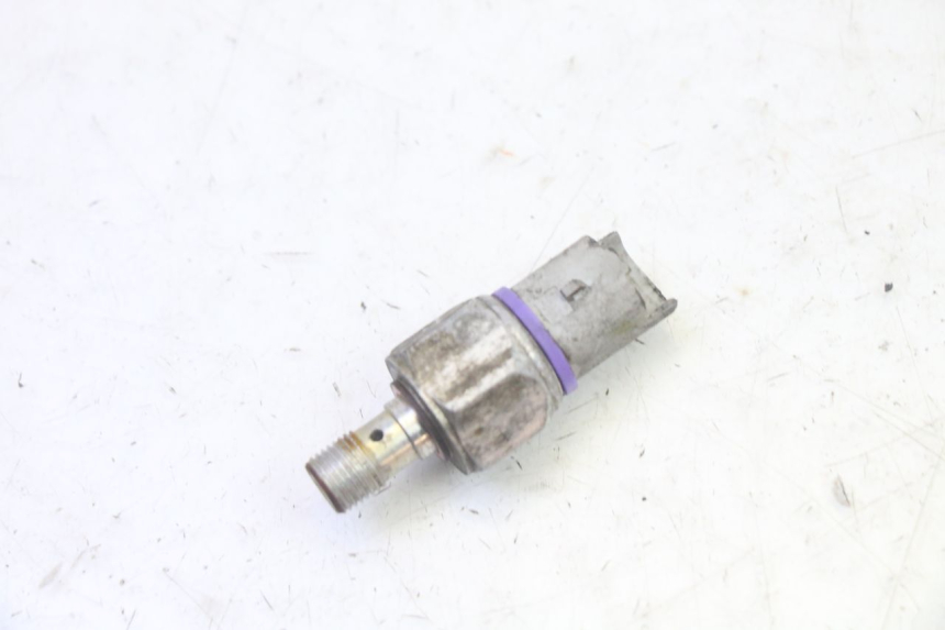 photo de SONDA DE PRESSÃO DE ÓLEO DO FREIO PIAGGIO MP3 RL 250 (2006 - 2010) - Vista principal