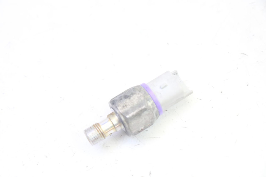 photo de SONDA DE PRESSÃO DE ÓLEO DO FREIO PIAGGIO MP3 RL 250 (2006 - 2010) - Vista principal