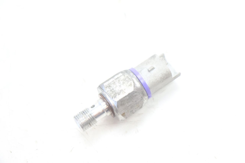 photo de SONDA DE PRESSÃO DE ÓLEO DO FREIO PIAGGIO MP3 500 (2016 - 2018) - Vista principal