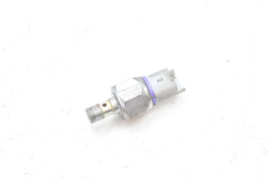 photo de SONDA DE PRESSÃO DE ÓLEO DO FREIO PIAGGIO MP3 500 (2016 - 2018) - Vista principal