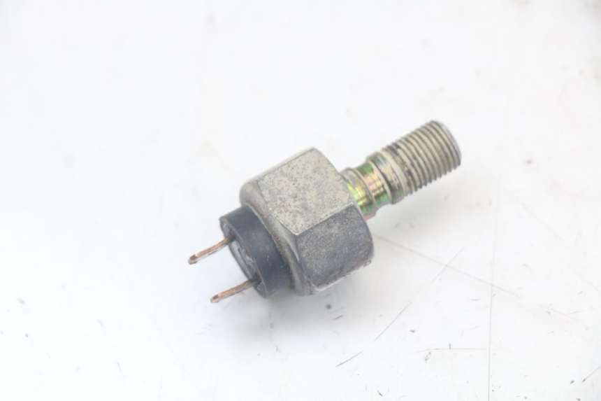 photo de SONDA DE PRESSÃO DE ÓLEO DO FREIO PEUGEOT XP6 50 (1997 - 2003) - Vista principal