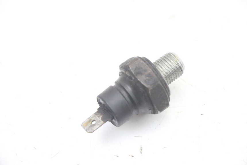 photo de SONDA DE PRESSÃO DE ÓLEO GILERA NEXUS 300 (2008 - 2013) - Detalhe da peça