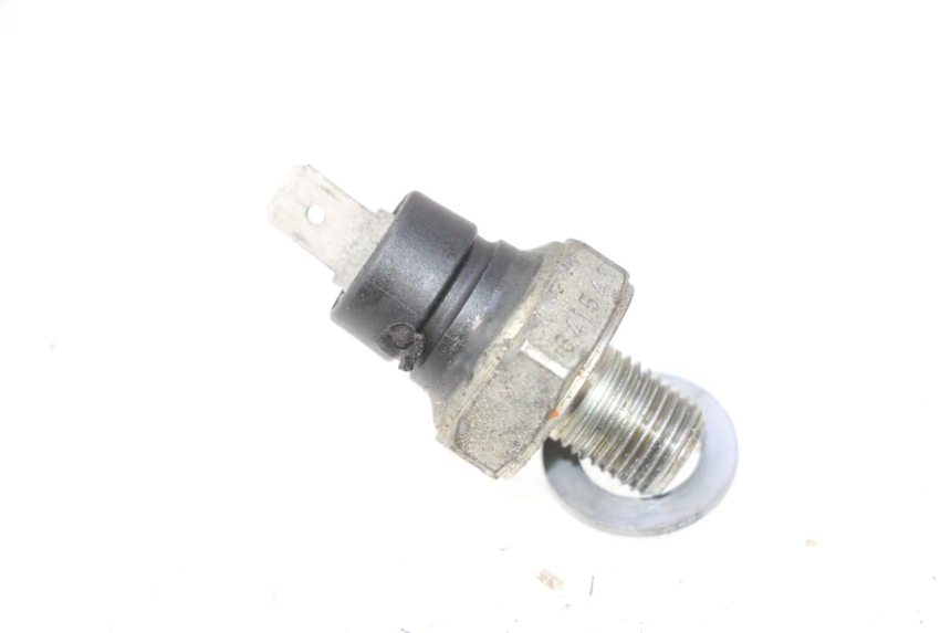 photo de SONDA DE PRESSÃO DE ÓLEO GILERA GP 800 (2007 - 2013) - Zoom do estado de desgaste