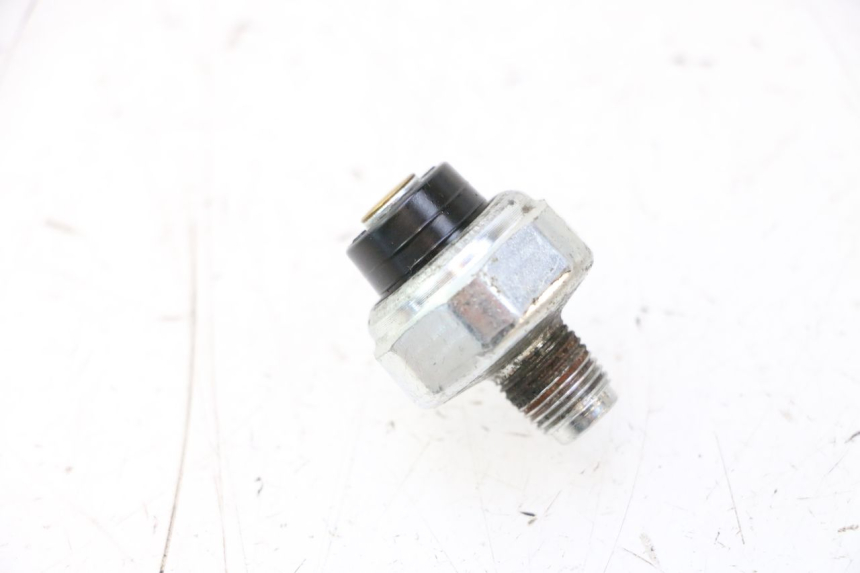 photo de SENSOR DE PRESSÃO DE ÓLEO SUZUKI GSR 600 (2005 - 2012) - Vista principal