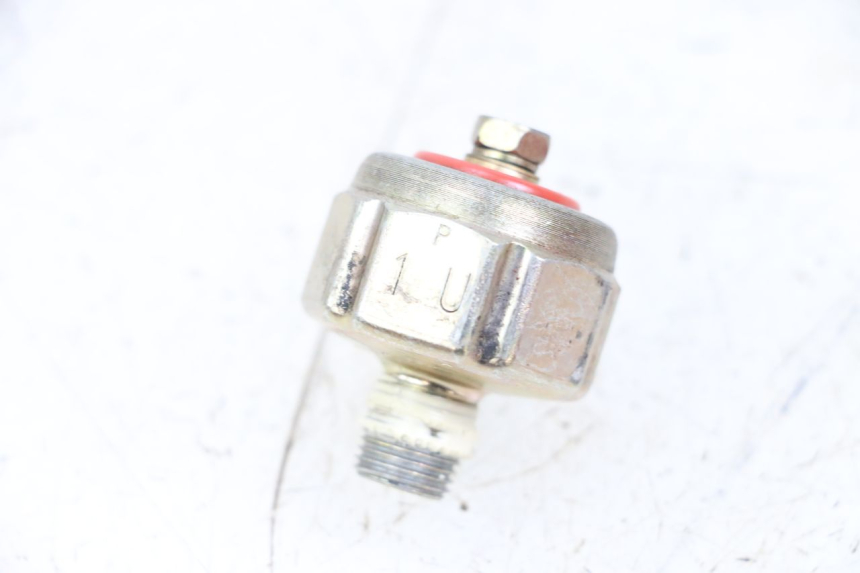 photo de SONDA DE PRESSÃO DE ÓLEO SUZUKI GSX E 250 (1982 - 1983) - Vista principal