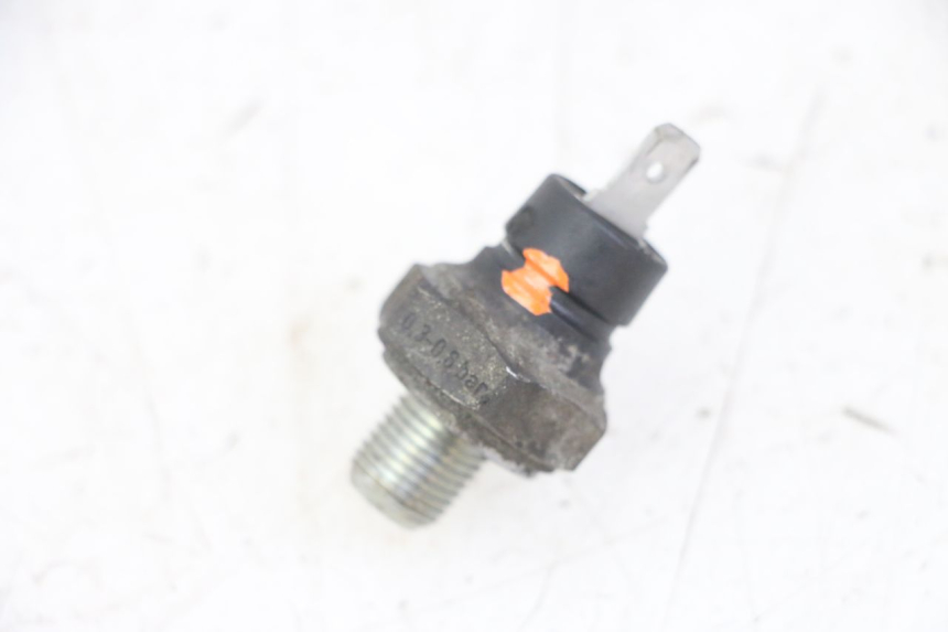 photo de SONDA DE PRESSÃO DE ÓLEO PIAGGIO MP3 LT 300 (2010 - 2016) - Vista principal