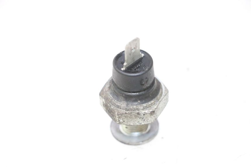 photo de SONDA DE PRESSÃO DE ÓLEO PIAGGIO MP3 LT 300 (2010 - 2016) - Zoom do estado de desgaste