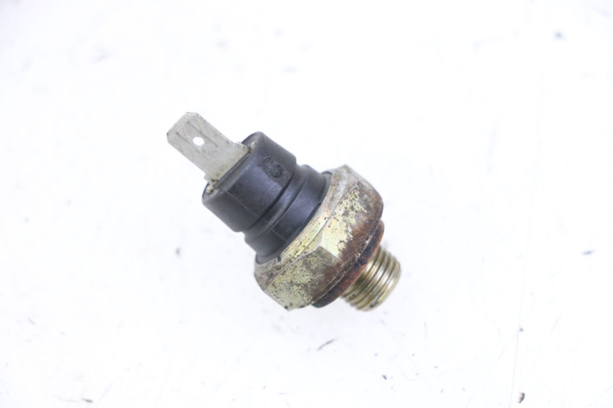 photo de SONDA DE PRESSÃO DE ÓLEO PIAGGIO VESPA GRANTURISMO 200 (2004 - 2005) - Vista principal