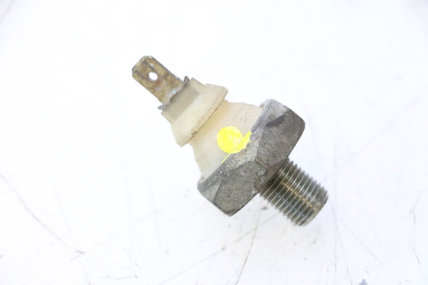 photo de SENSOR DE PRESSÃO DE ÓLEO MZ RT 125 (2000 - 2008) - Vista principal