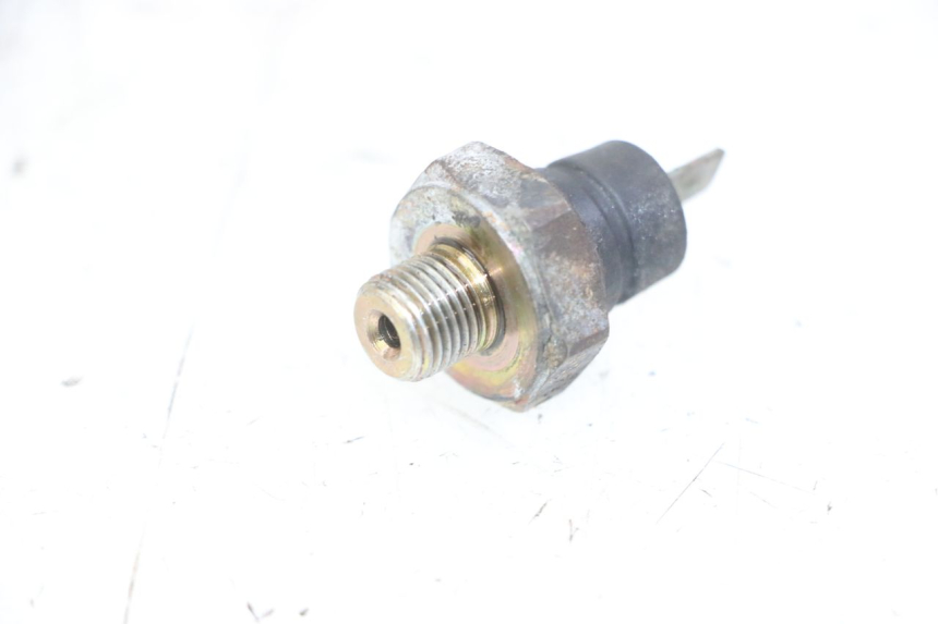 photo de SONDA DE PRESSÃO DE ÓLEO PEUGEOT SATELIS 125 (2013 - 2018) - Detalhe da peça