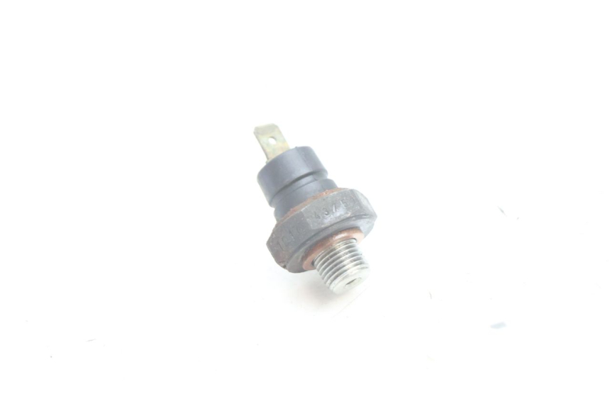 photo de SONDA DE PRESSÃO DE ÓLEO PEUGEOT SATELIS 125 (2006 - 2009) - Detalhe da peça