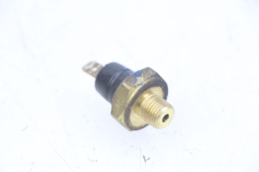 photo de SONDA DE PRESSÃO DE ÓLEO APRILIA SCARABEO LIGHT 125 (2007 - 2011) - Detalhe da peça