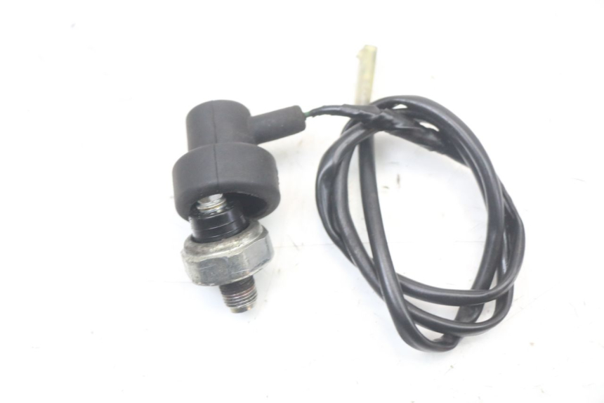 photo de SONDA DE PRESSÃO DE ÓLEO SUZUKI GSR 750 (2011 - 2017) - Detalhe da peça