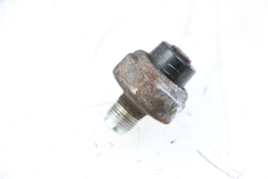 photo de SONDA DE PRESSÃO DE ÓLEO SUZUKI SV S 650 (1999 - 2002) - Detalhe da peça