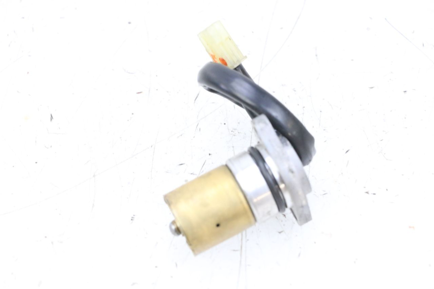 photo de SONDA DE PRESSÃO DE ÓLEO YAMAHA TDM ABS 900 (2002 - 2014) - Ampliação técnica